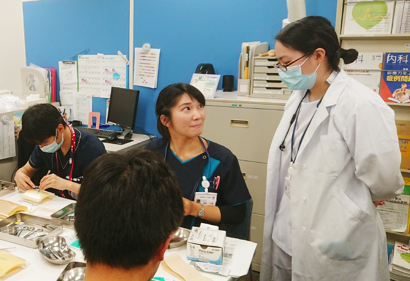 患者さんのお話をなるべく多く聞ける医師になりたいと思っています。